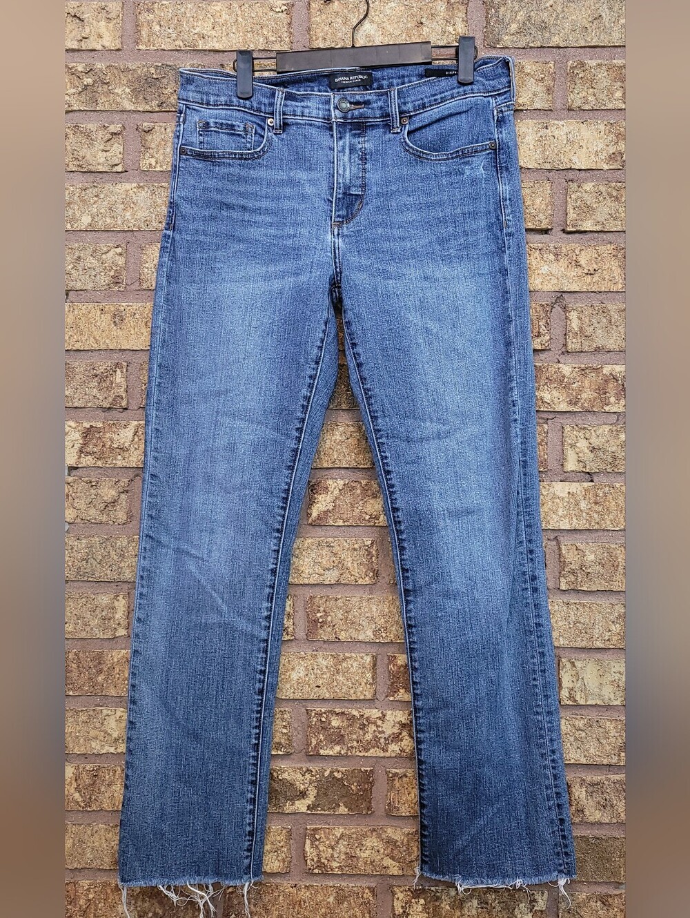 Banana Republic Girlfriend Cotton Stretch Raw Hem Denim Jeans Size 29